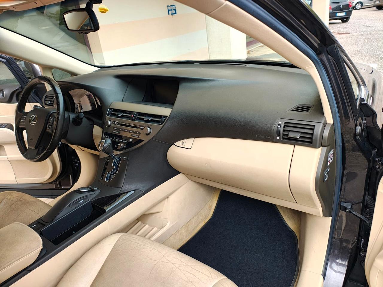 Lexus RX 450h Hybrid Luxury