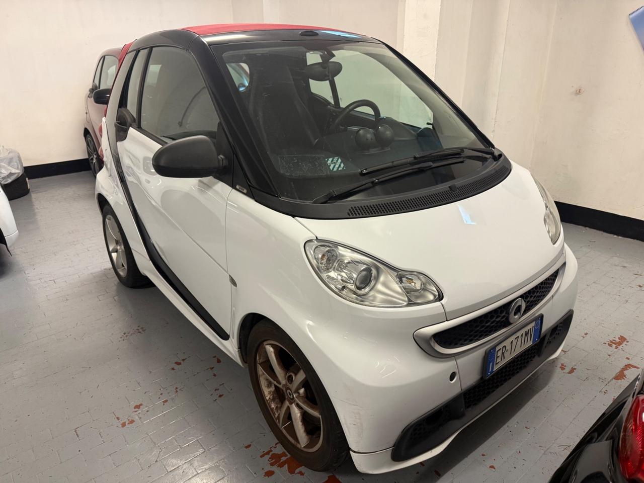 Smart ForTwo 1000 52 kW MHD cabrio pulse