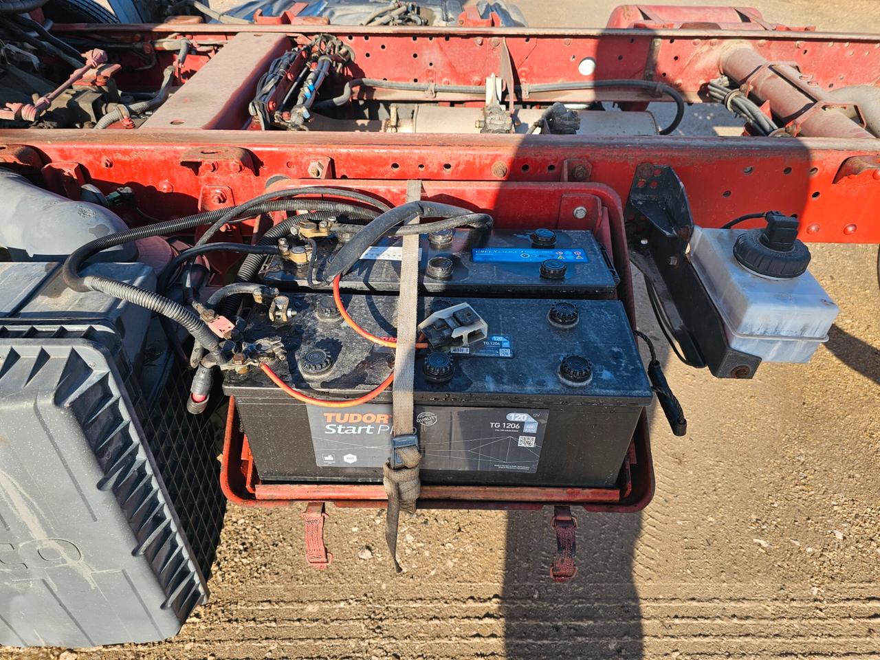 IVECO 75.13 ANNO 2004 TELAIO PII PEDANA