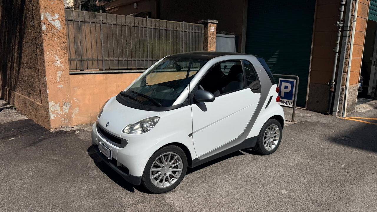 Smart ForTwo 1000 52 kW coupé pure