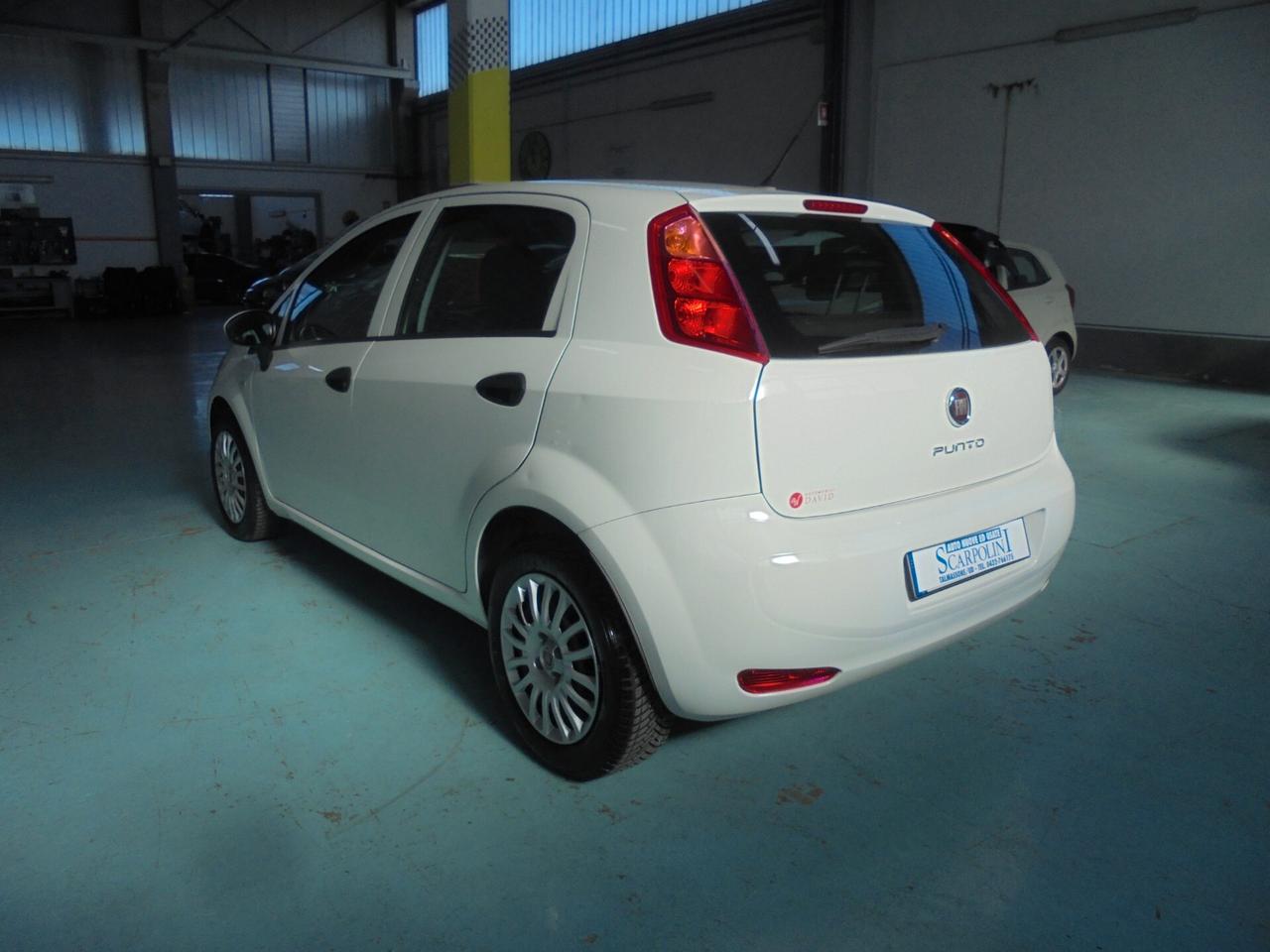 Fiat Punto 1.3 MJT II S&S 95 CV 5 porte Street NEOPATENTATI