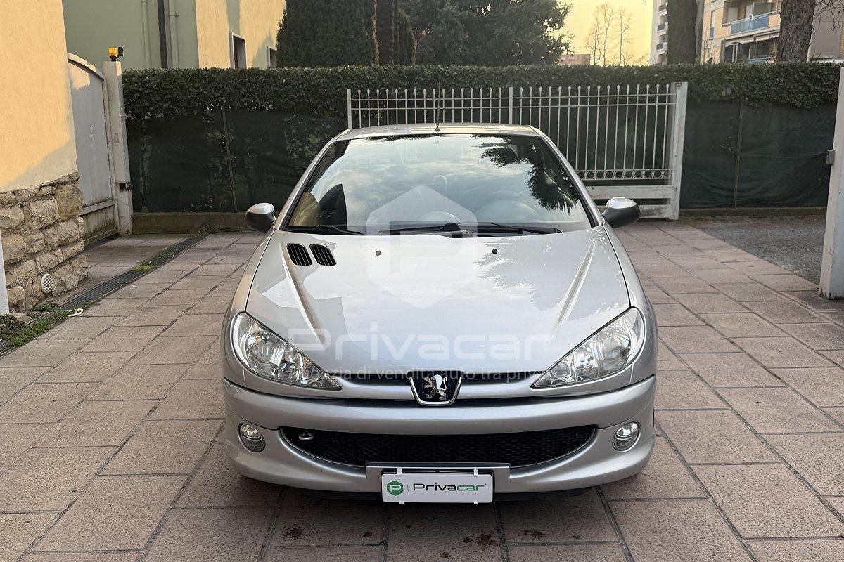 PEUGEOT 206 1.6 16V CC Enfant Terrible