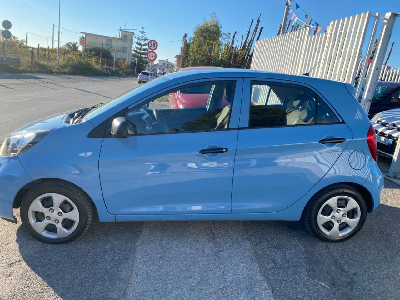 Kia Picanto 1.0 12V 5 porte Easy