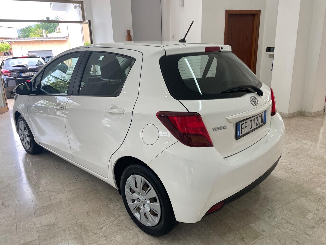 TOYOTA YARIS 1.4 D-4D 5 PORTE ACTIVE
