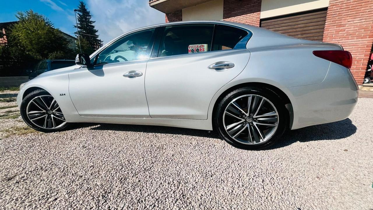 Infiniti Q50 2.2 diesel AT Sport