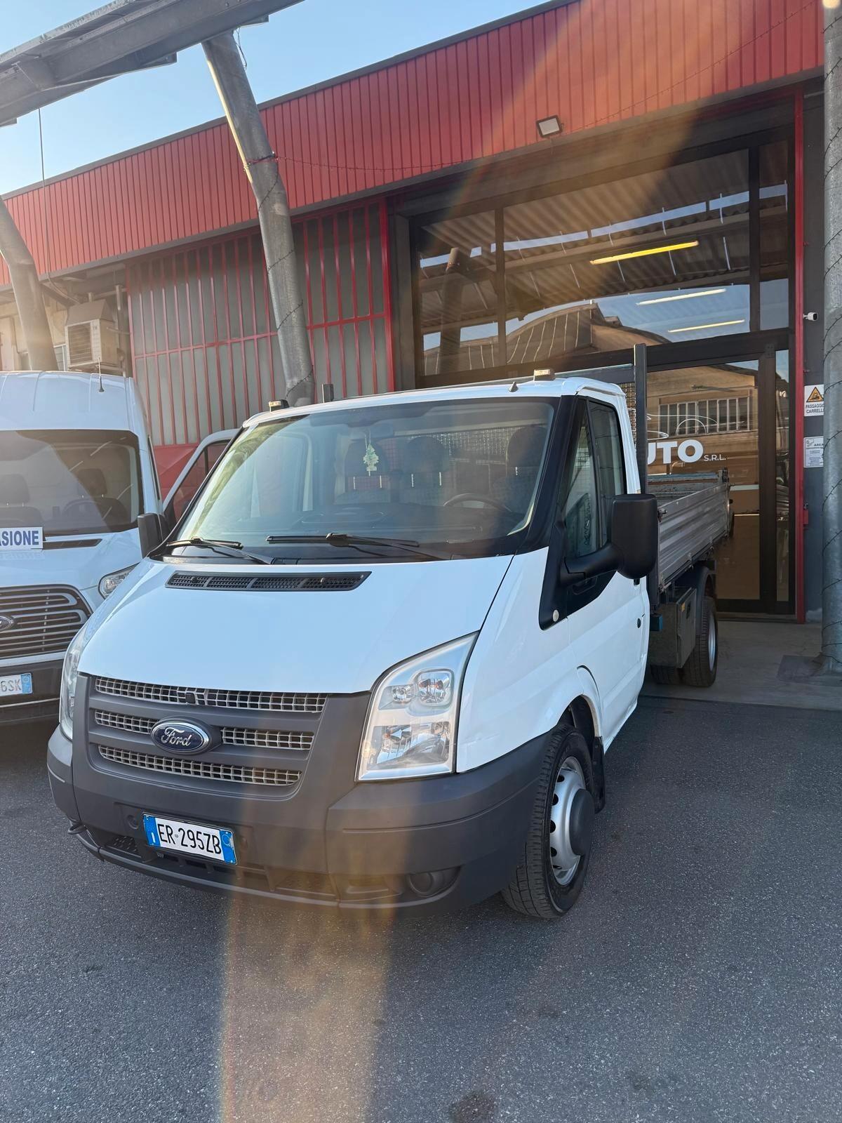 FORD TRANSIT RIBALTABILE TRILATERALE , 155CV EURO 5 (MOTORE NUOVO )
