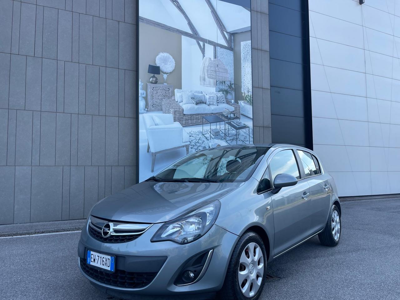 Opel Corsa 1.2 85CV 5 porte GPL-TECH Edition