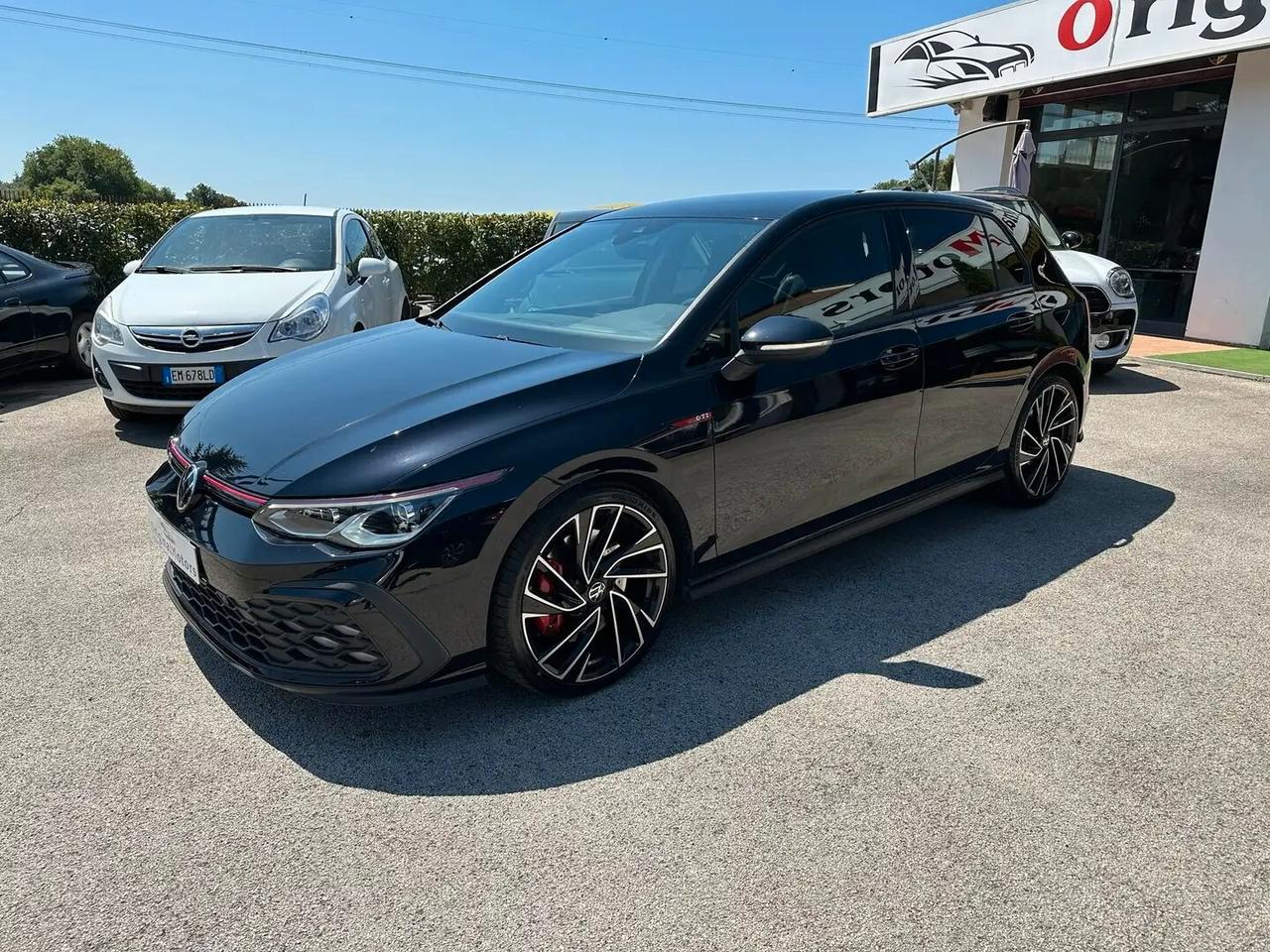 Volkswagen Golf 2.0 TSI GTI DSG