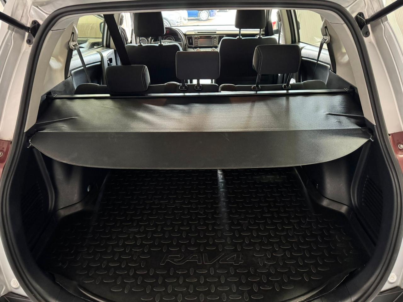 Toyota RAV4 2.0 D-4D 2WD 20°Anniversario