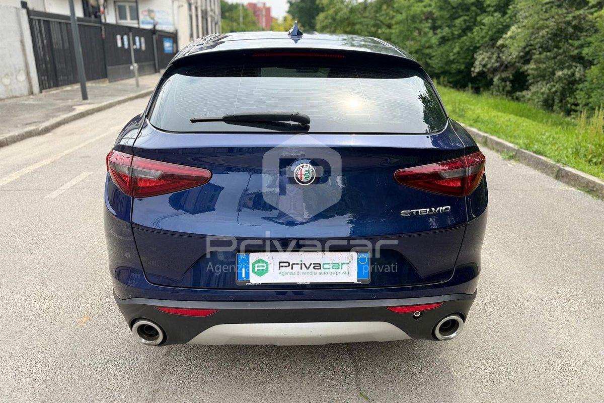 ALFA ROMEO Stelvio 2.2 Turbodiesel 160 CV AT8 RWD Business