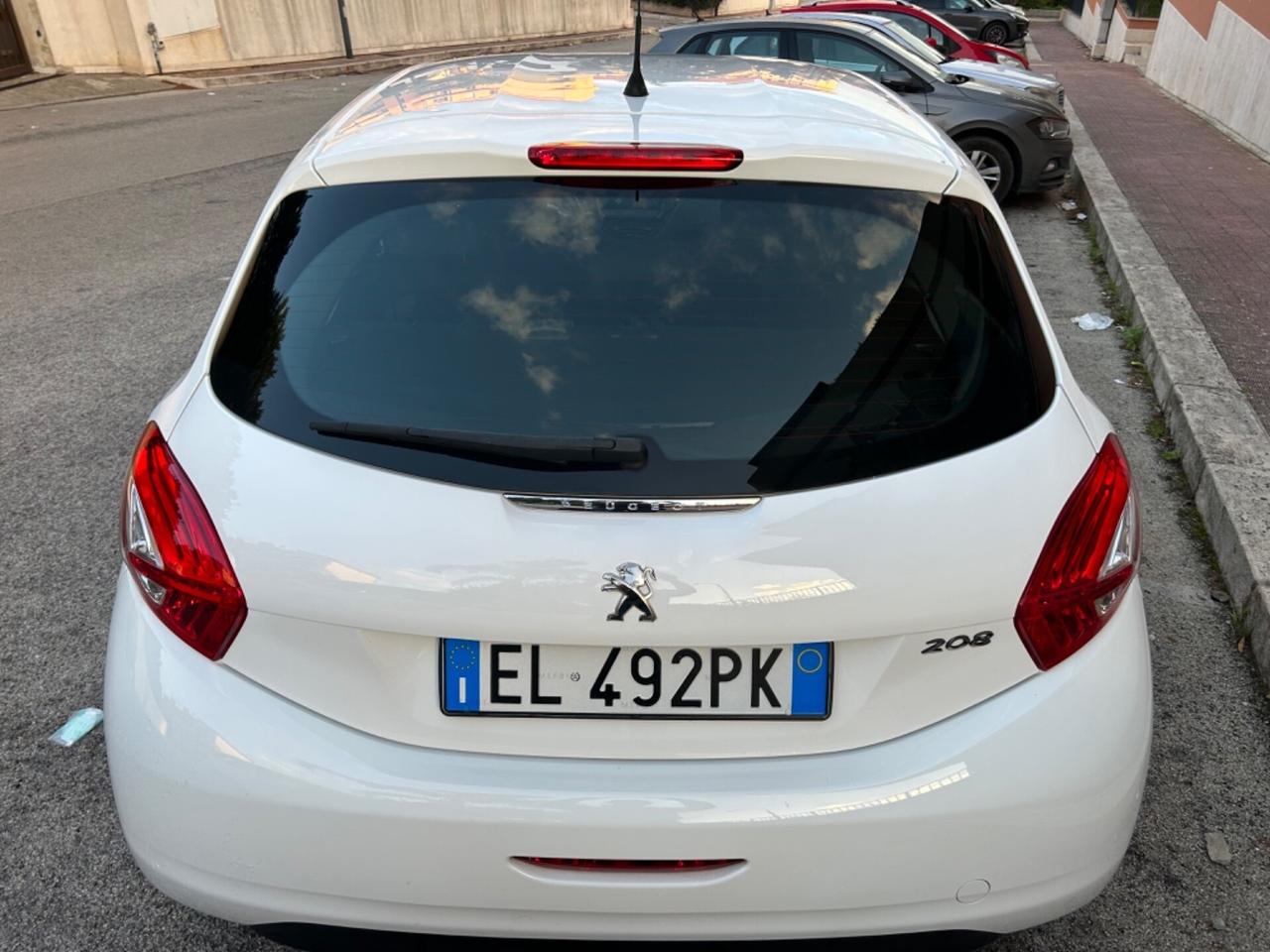 Peugeot 208 1.4 HDi ideale per neo patentati