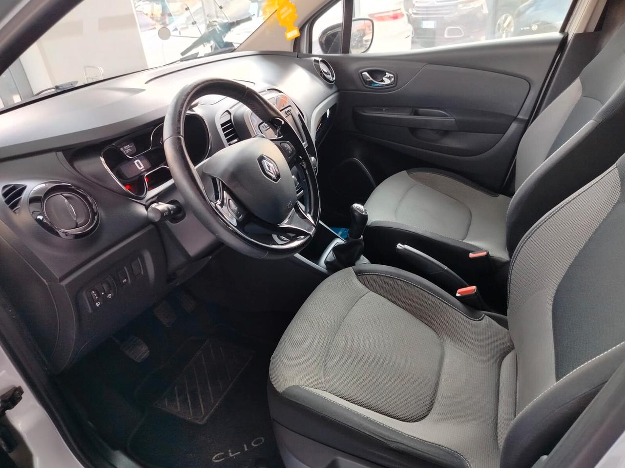 Renault Captur 1.5 dCi 8V 90 CV
