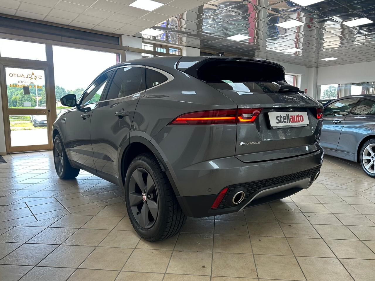 Jaguar E-Pace 2.0D 150 CV AWD aut. R-Dynamic S