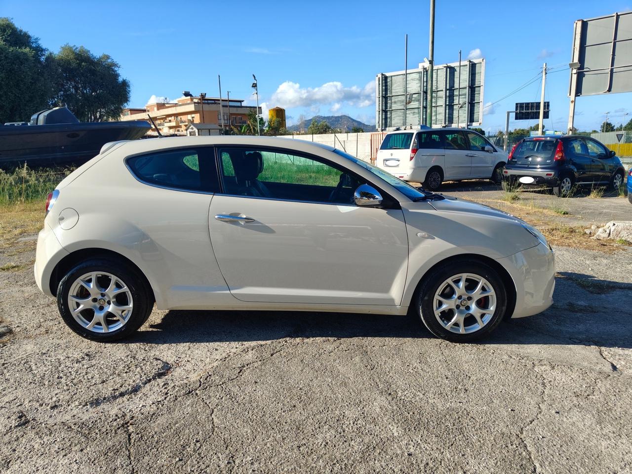 Alfa Romeo MiTo 1.3 JTDm 85CV OK NEOPATENTATI