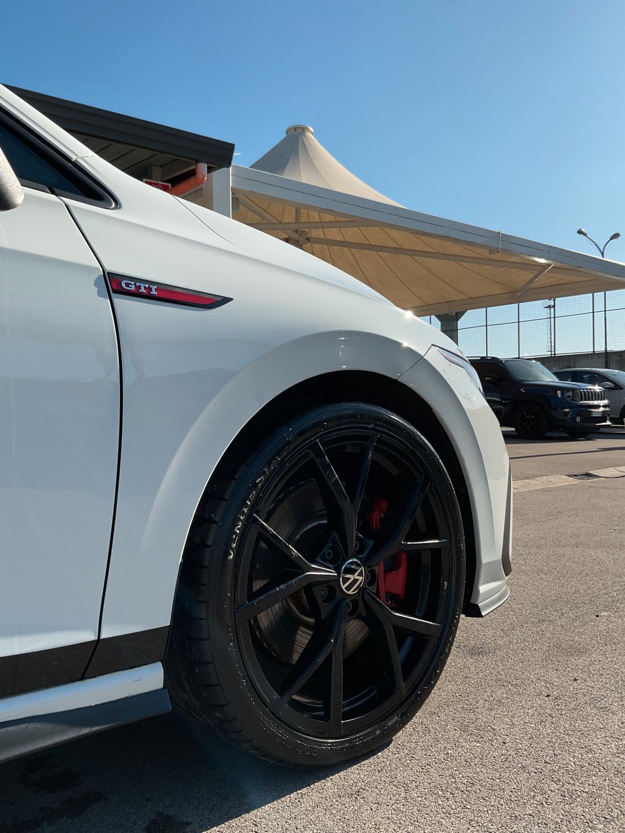 Volkswagen Golf GTI 2.0 TSI Ultimate