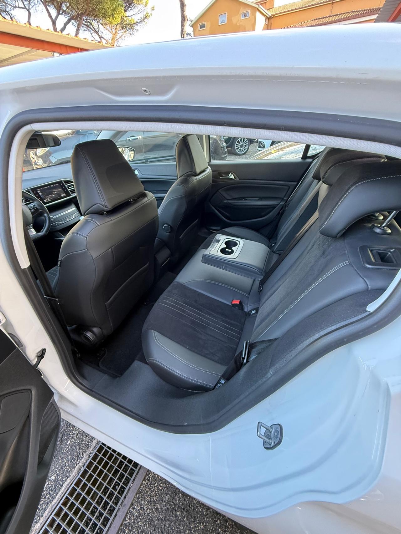 308 1.2 130 cv-Gt line -unipro-rate-garanzia