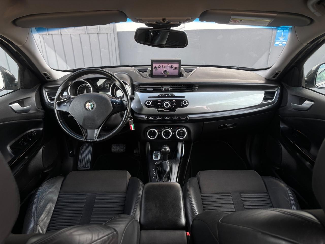 Alfa Romeo Giulietta 2.0 jtdm 170 CV. Garanzia 12mesi