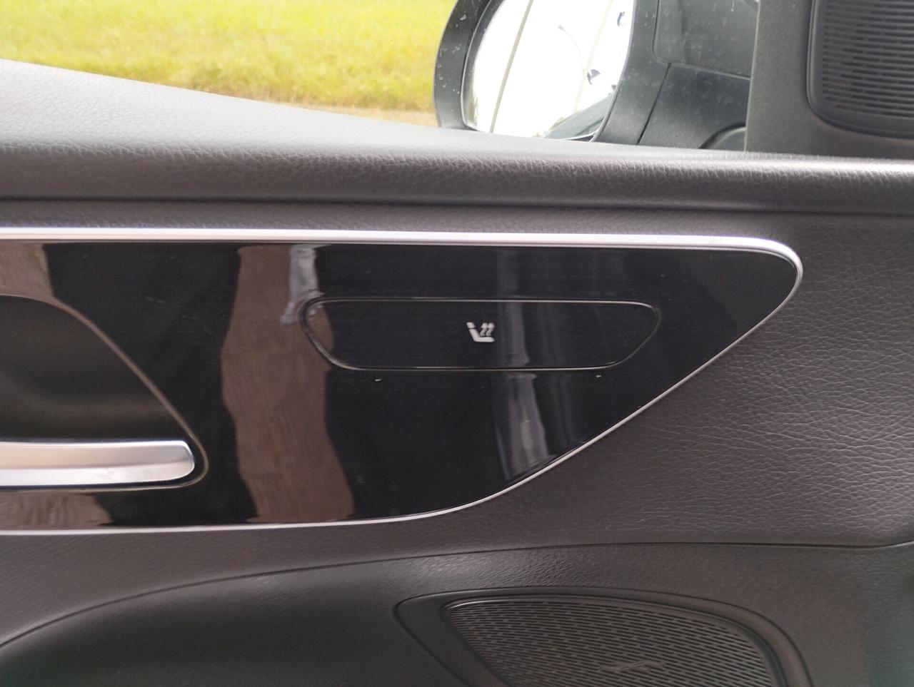 Mercedes-benz C 220 MHEV SPORT PLUS 4 MATIC AUTO