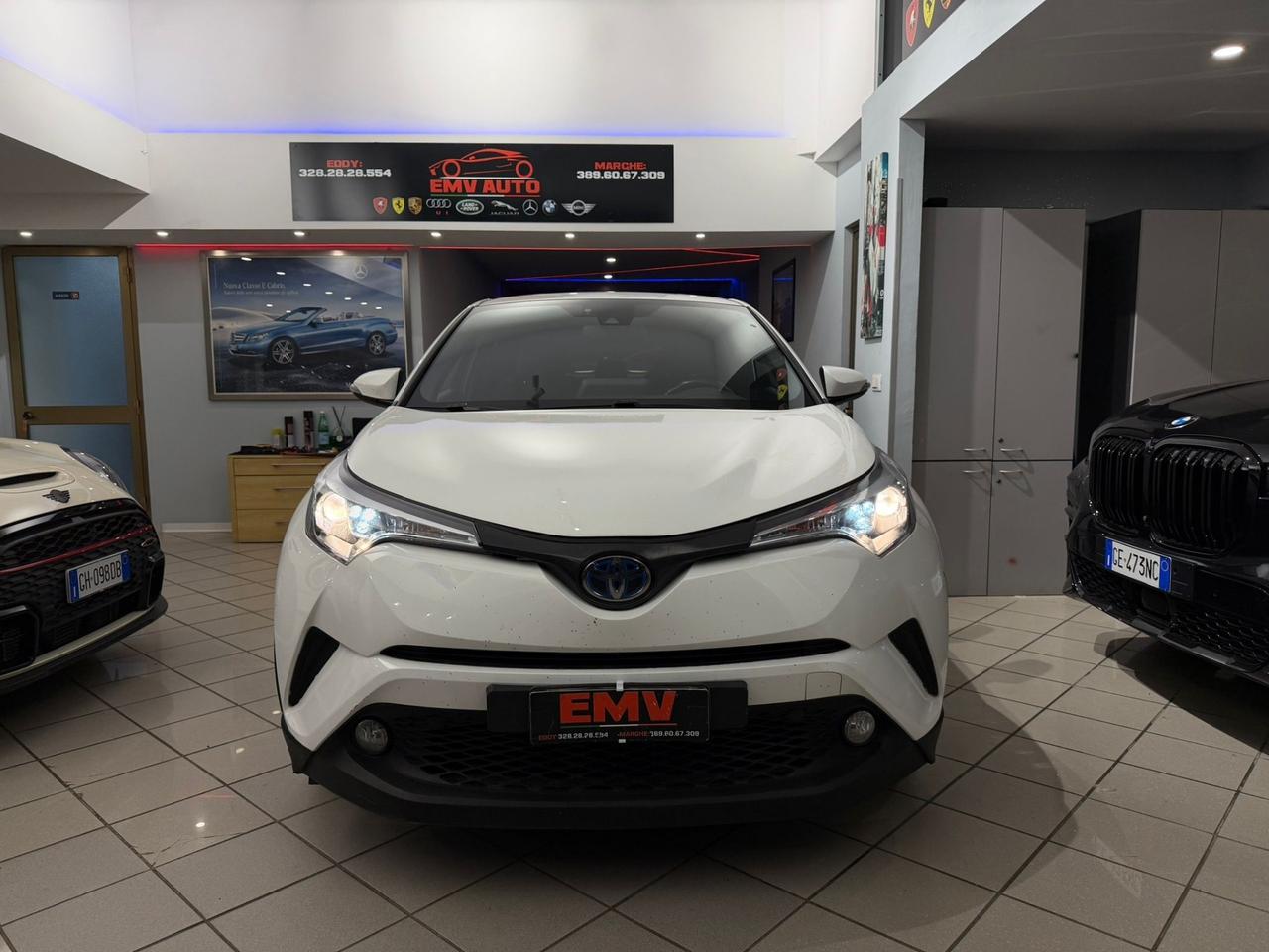 Toyota C-HR 1.8 Hybrid E-CVT Style
