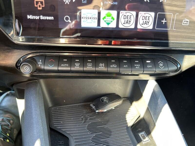 Alfa Romeo Junior 1.2 ibrida 145cv edct6