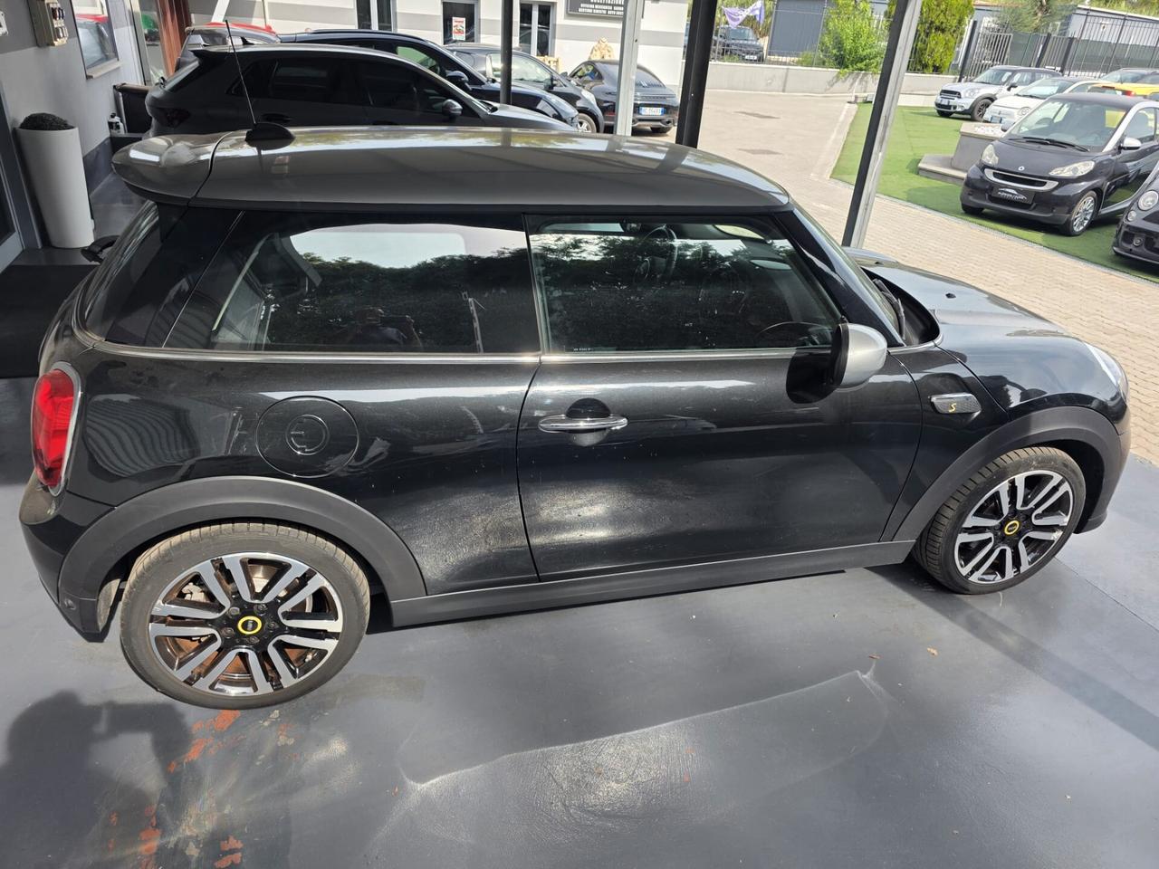 Mini Full Electric Cooper SE Yours