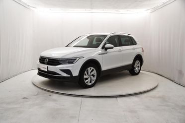 Volkswagen Tiguan 2.0 TDI SCR Life 4Motion DSG