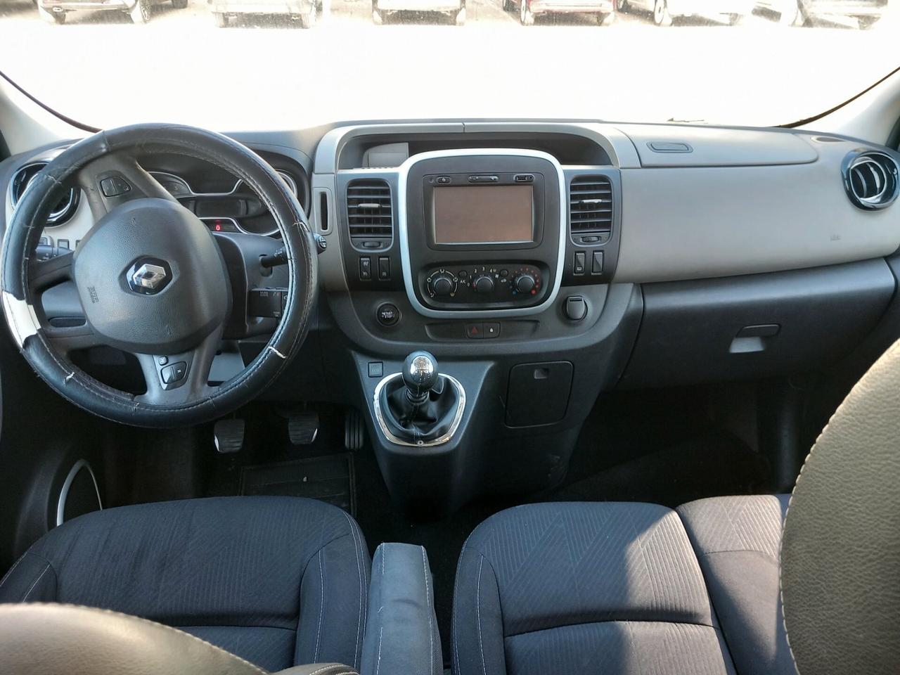 Renault Trafic 1.6 dCi 125CV S&S Intens 9 posti MOTORE SOSTITUITO CON KM 156000