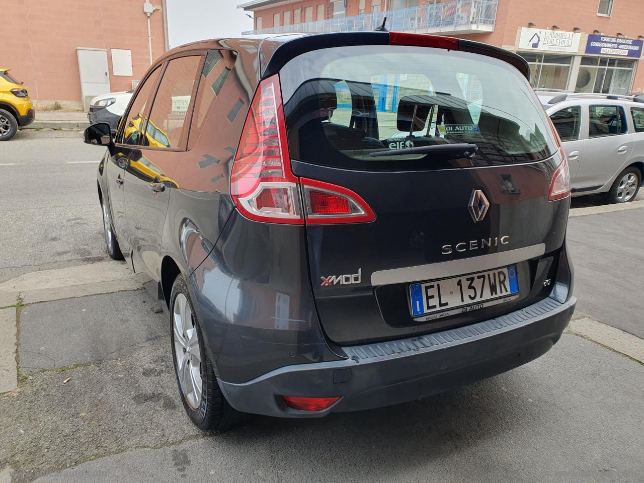 RENAULT Scénic X-Mod 1.5 dCi 110 CV