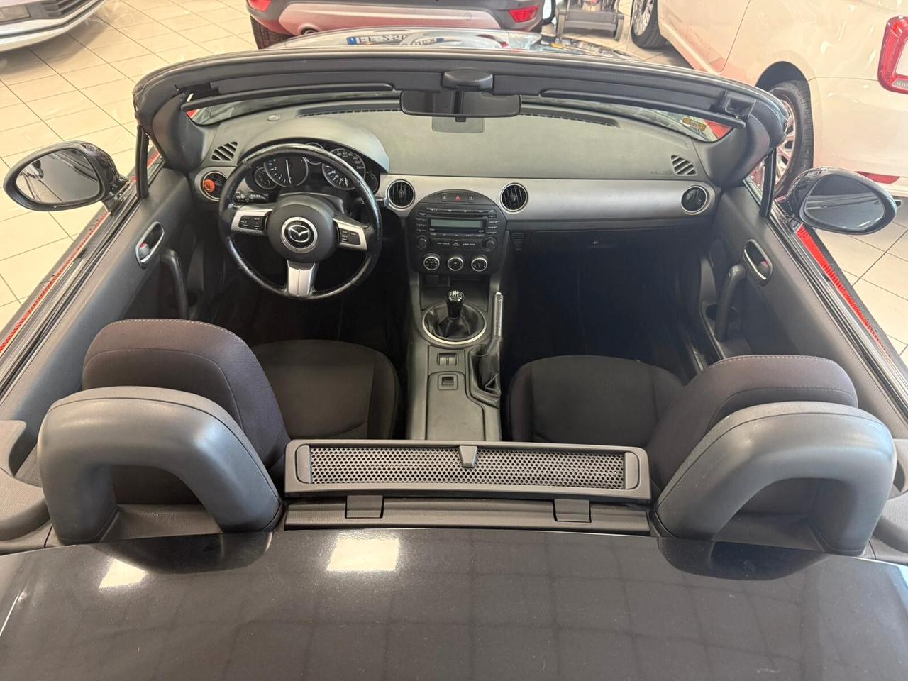 Mazda MX-5 Roadster 1.8L Black