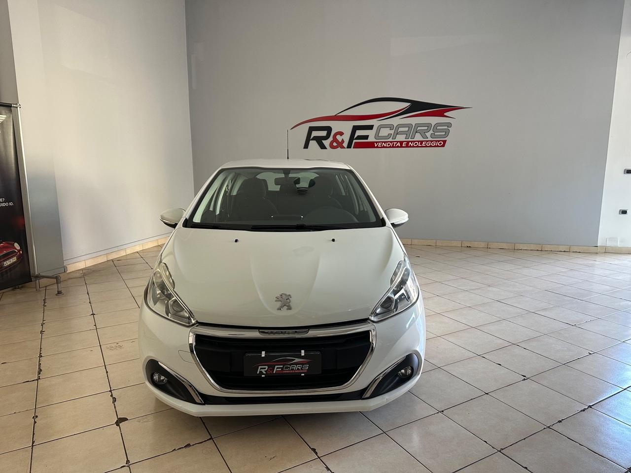 Peugeot 208 PureTech 82 5p. GPL Allure