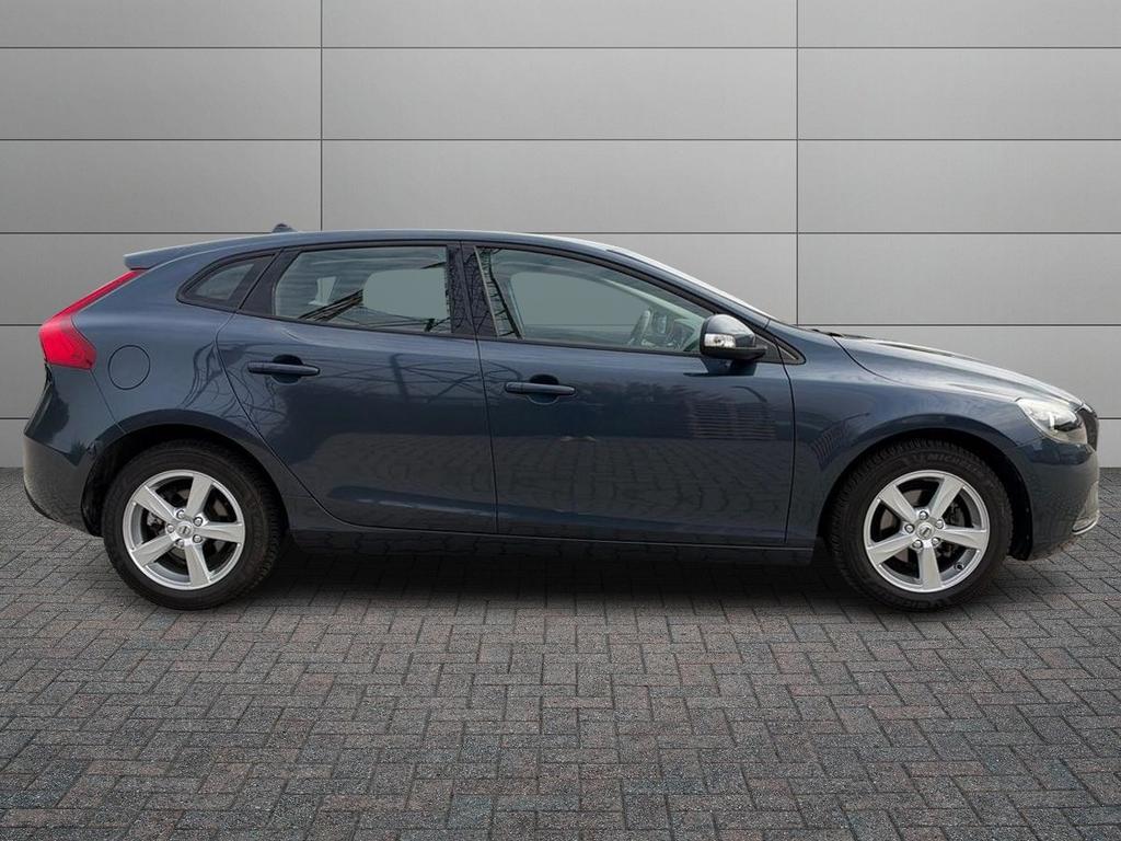 Volvo V40 2.0 D2 Kinetic my18