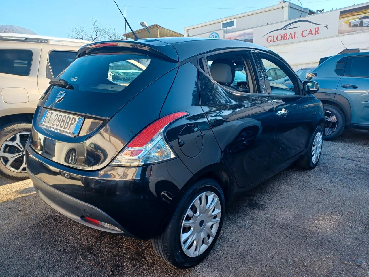 Lancia Ypsilon 1.2 5 porte solo 49000 km