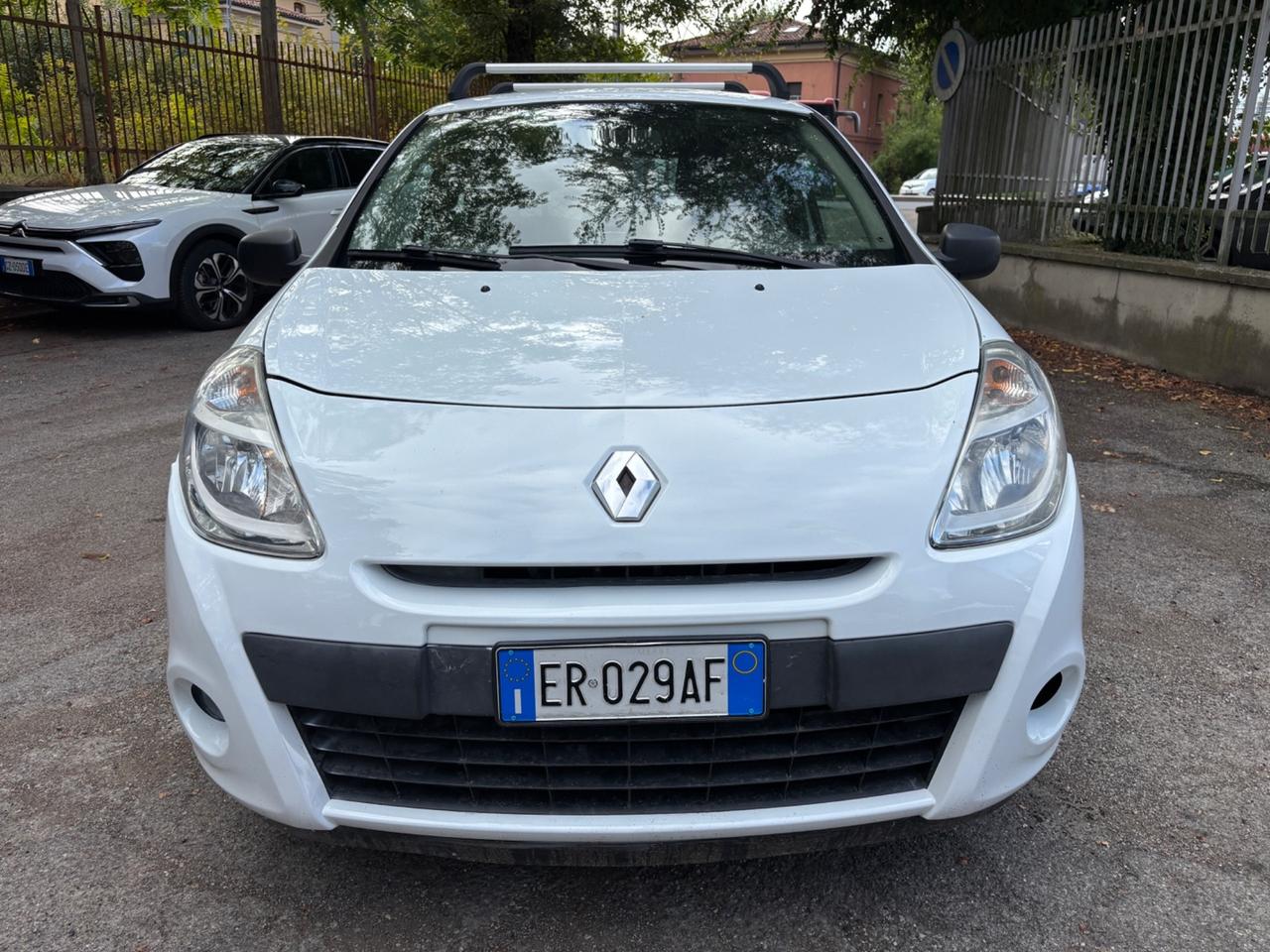 Renault Clio 1.2 3 porte Van Long Life