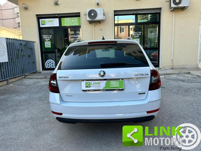 SKODA Octavia .