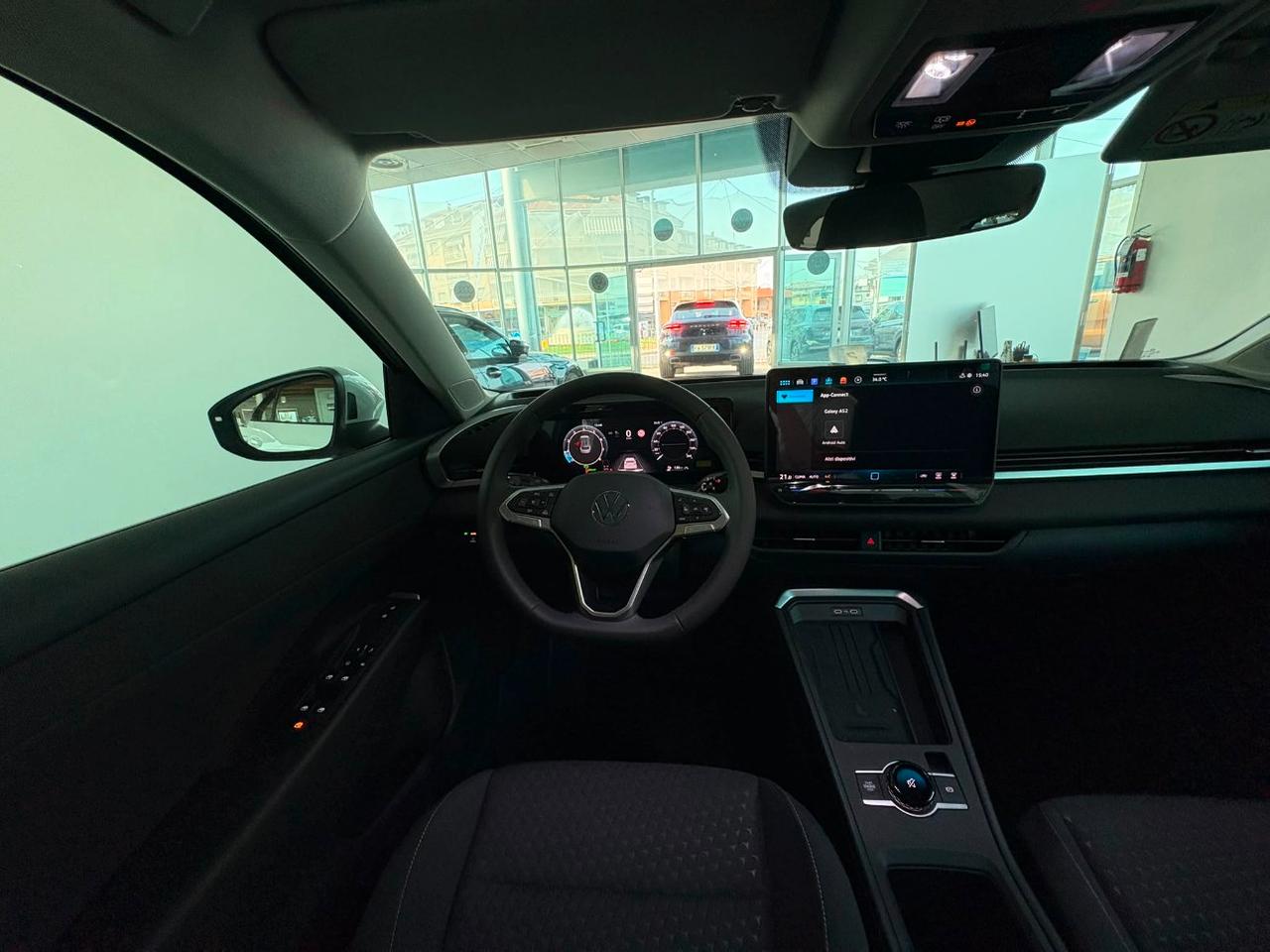 Volkswagen T-Roc 1.5 etsi Life 115cv dsg