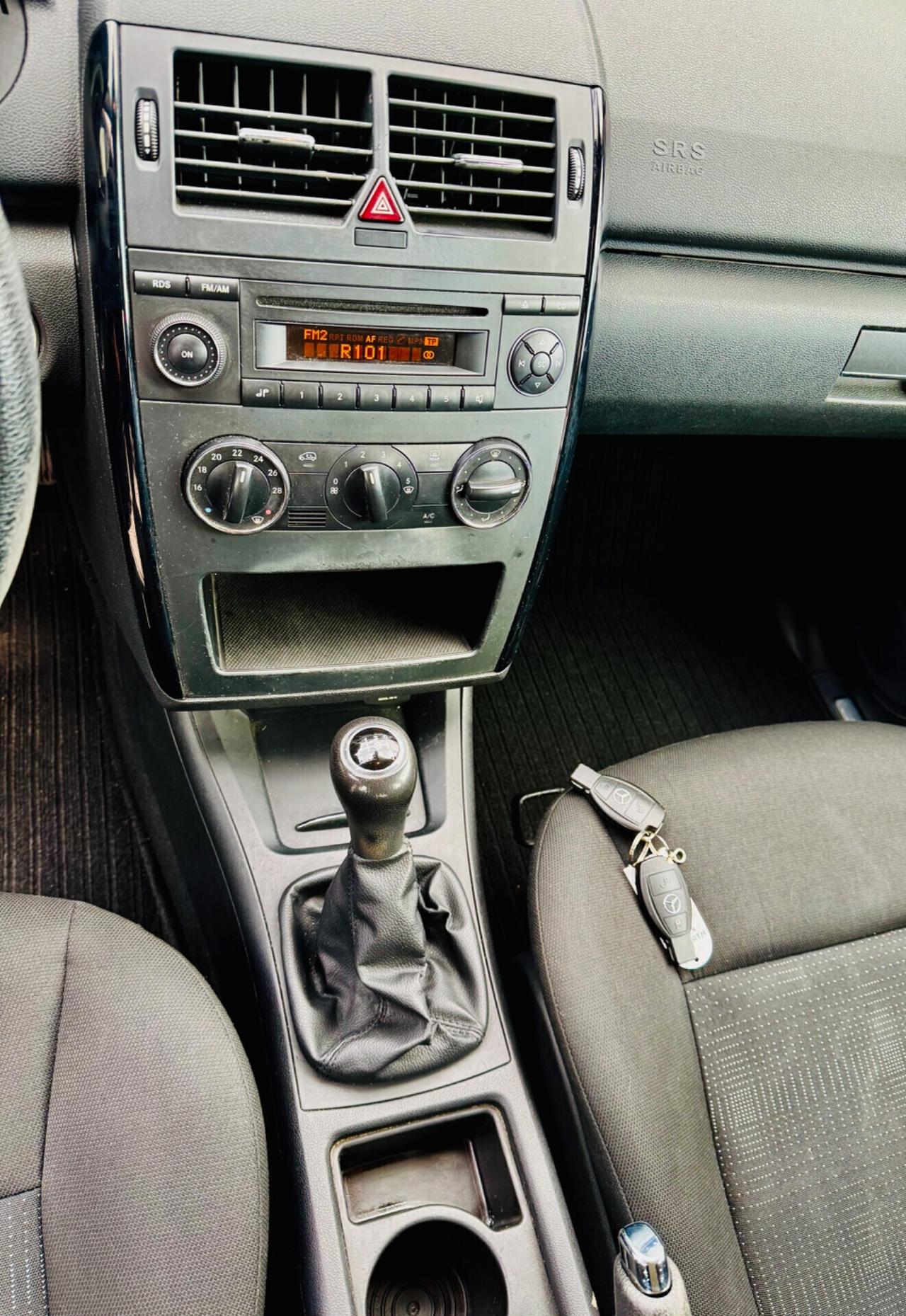 Mercedes-benz A 180 CDI Premium OK NEOPATENTATI