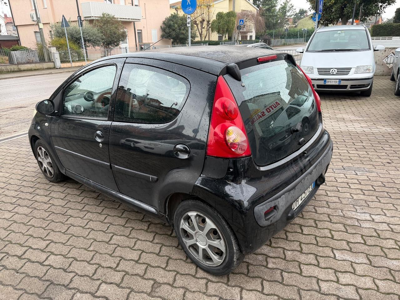 Peugeot 107 1.0 68CV 5p. Plaisir