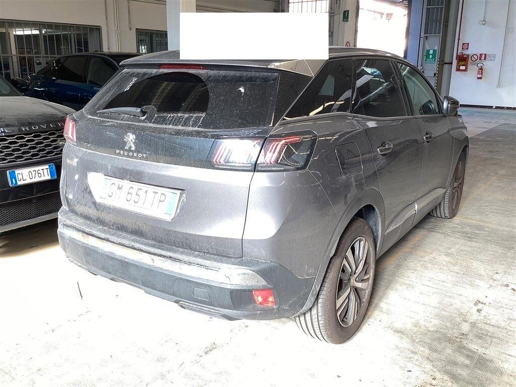 PEUGEOT 3008 1.5 BLUEHDI 130CV EAT8 SeS ALLURE ( FARI LED - I-COCKPIT - CRUISE - NAVI - MIRROR - PDC - TELECAMERA POST. - CERCHI 18 )