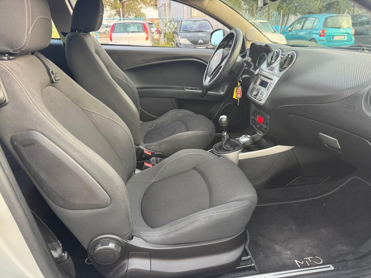 Alfa Romeo MiTo 1.3 JTD 2012 NEOPATENTATI