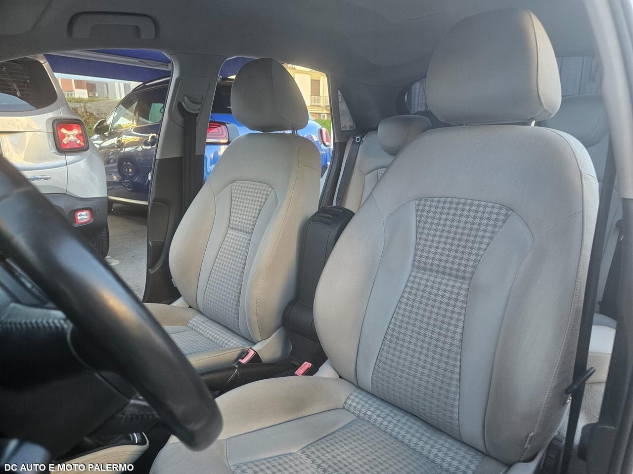 Audi A1 1.6 TDI S tronic 90CV..Da Vetrina..2013