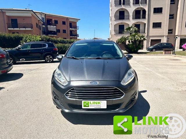 FORD Fiesta Titanium