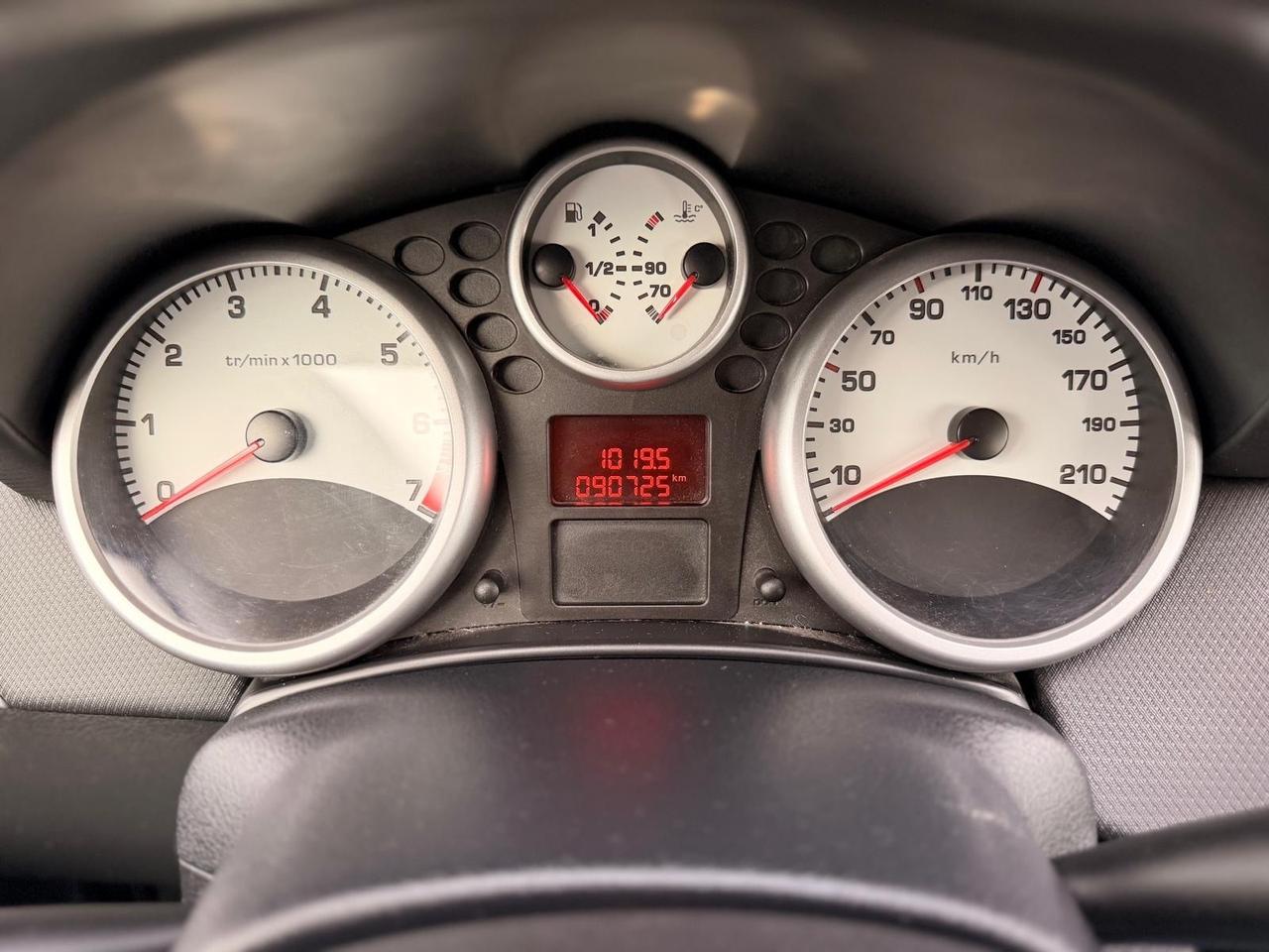 Peugeot 207 1.4 VTi 95CV SW XS Ciel