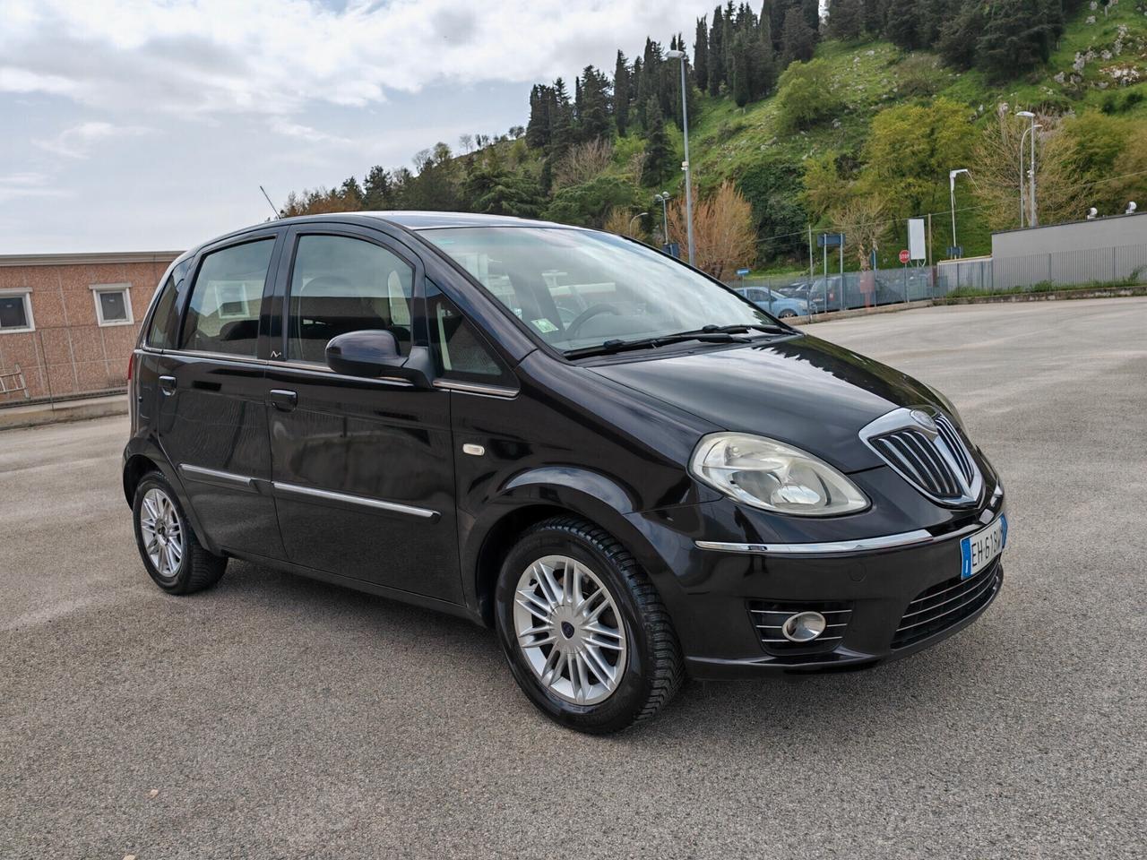 Lancia MUSA 1.3 Mjt 95 CV Platinum
