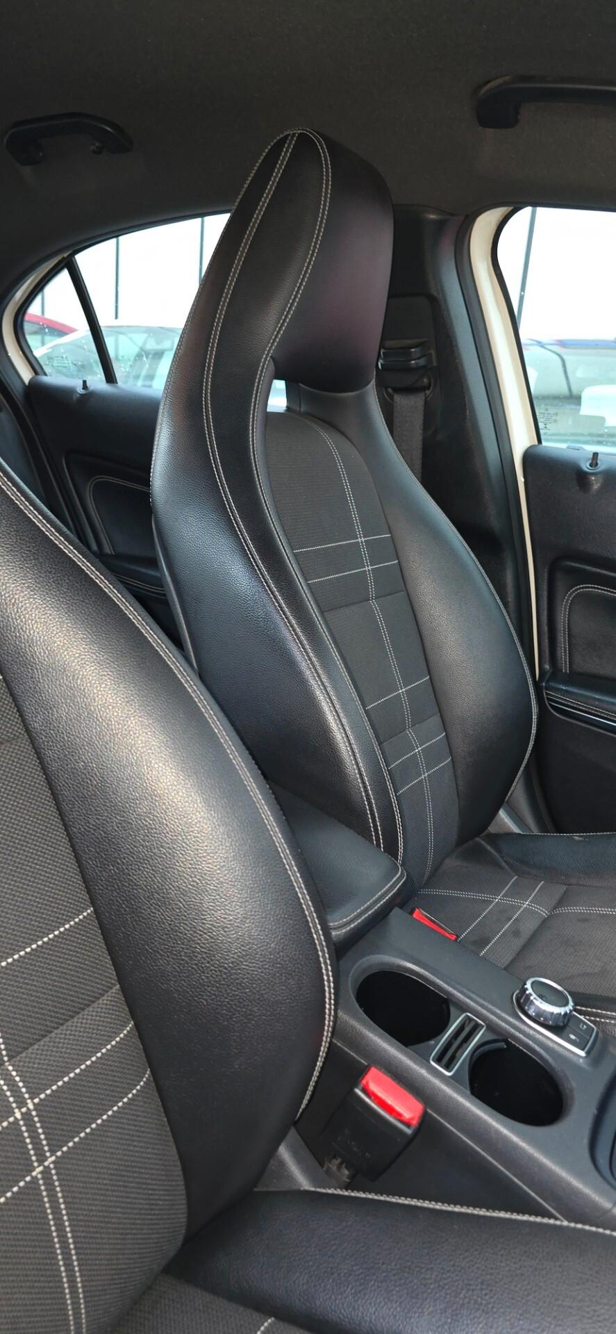 Mercedes-benz A 180 d Automatic Premium