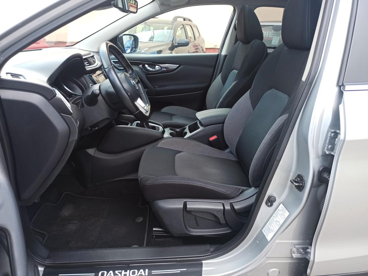 Nissan Qashqai 1.5 dCi 115 CV N-Connecta Tetto Panoramico