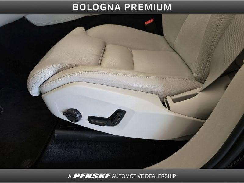 Volvo XC90 B5 (d) AWD Geartronic 7 posti Inscription