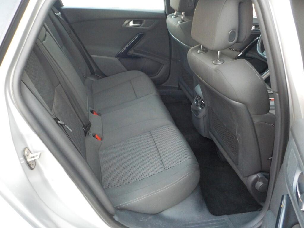 Peugeot 508 BlueHDi 120 EAT6 S&S SW Allure