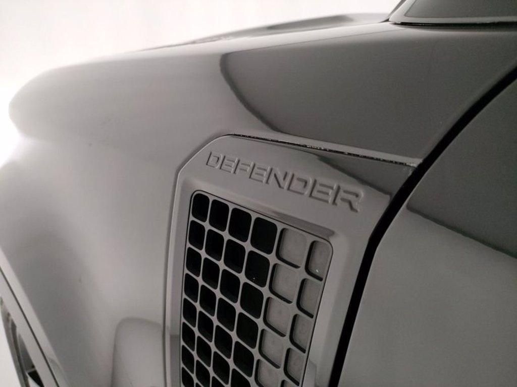 LAND ROVER Defender 110 3.0d i6 mhev se awd 250cv auto del 2021