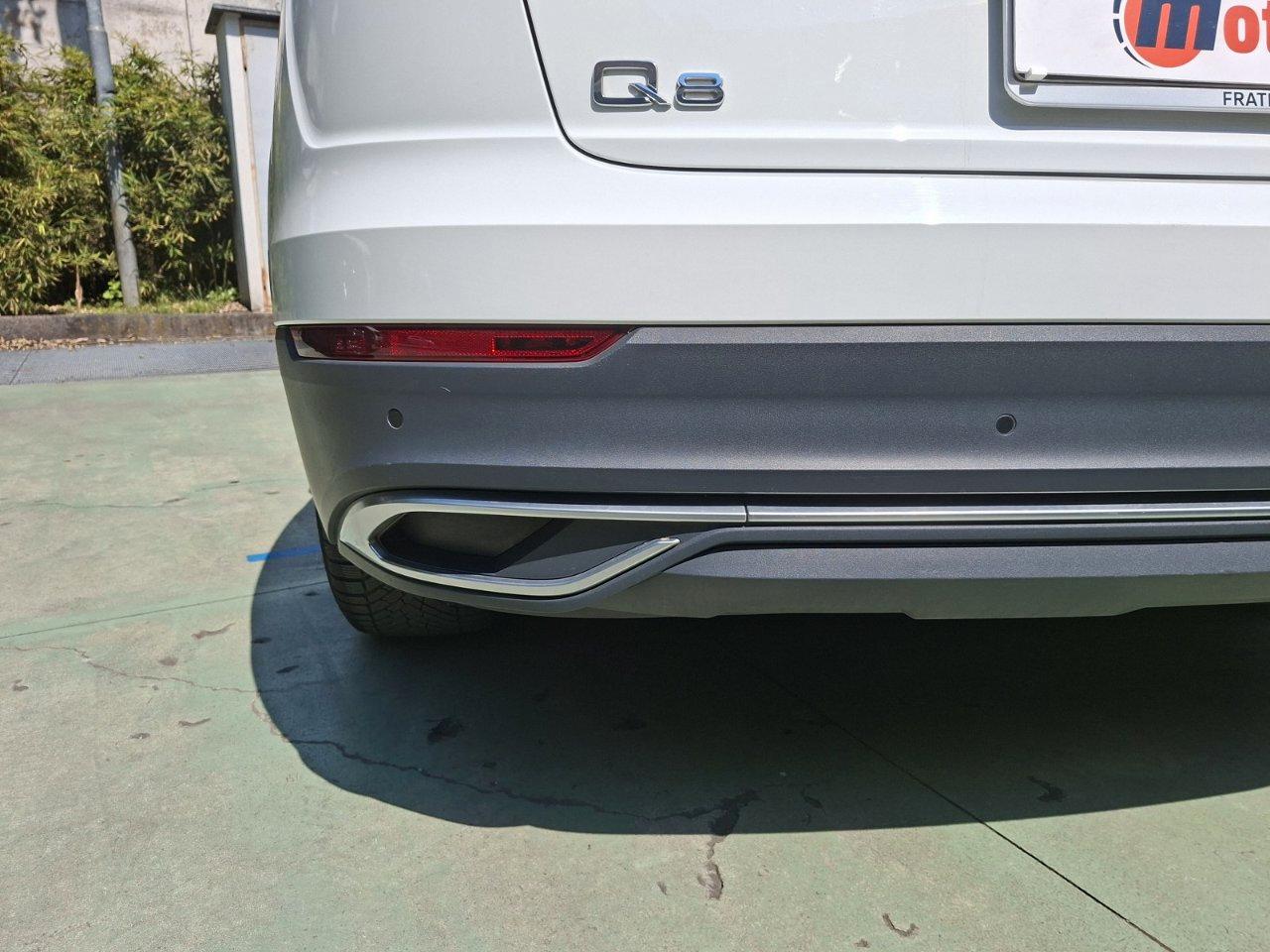 Audi Q8 45 3.0 tdi mhev quattro tiptronic