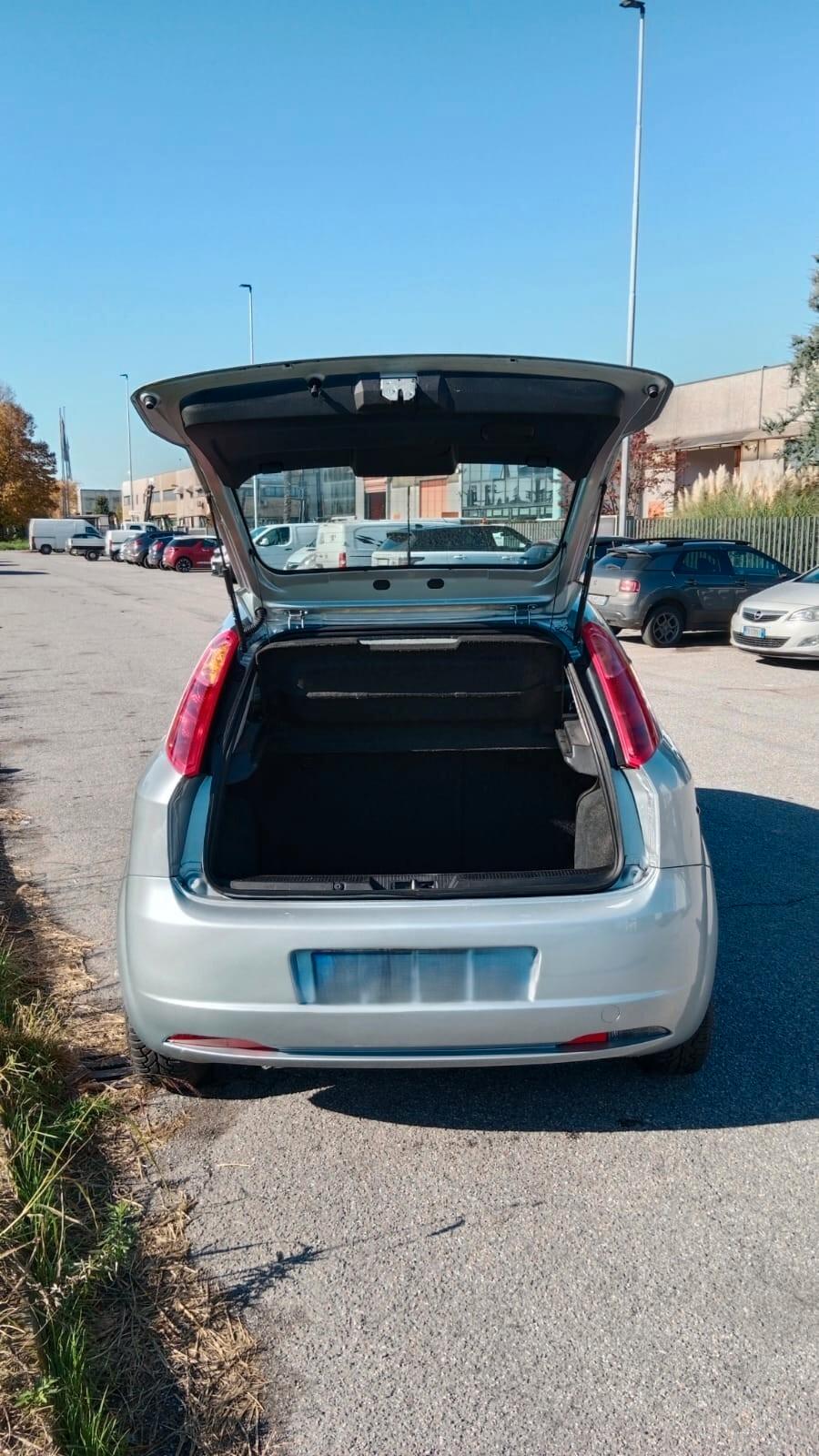 Fiat Grande Punto 1.4 5 porte Dynamic